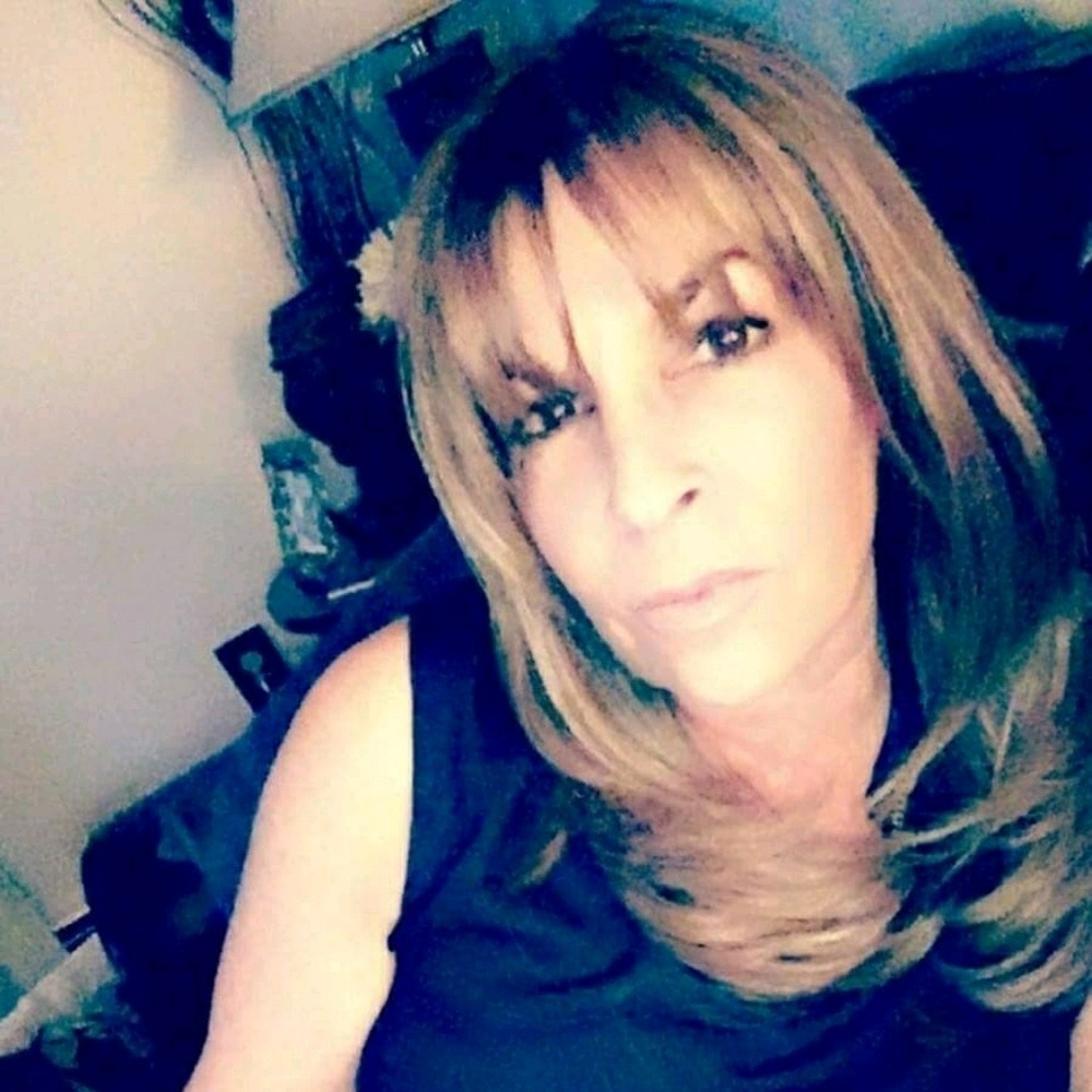 Meet your Posher, Toni